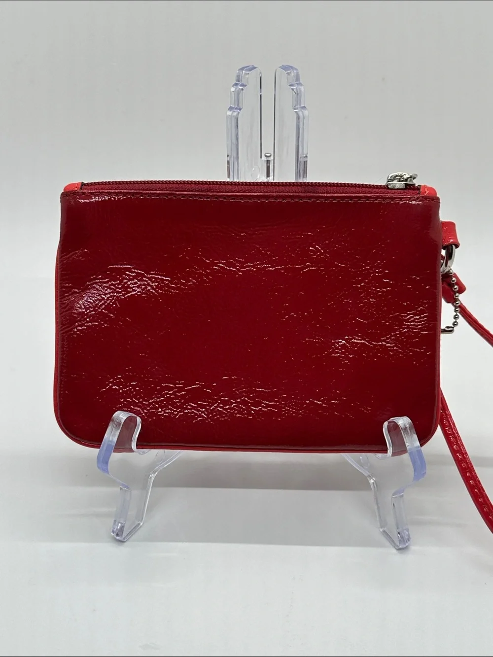 Coach♥️Poppy Patent Wristlet - Picture 4 of 9